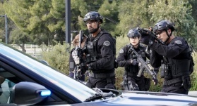 S. W. A. T.: Спецназ города ангелов 8 сезон 17 серия S. W. A. T.: Спецназ города ангелов 8 сезон 17 серия