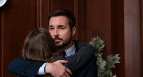 Следы 2 сезон 1 серия Следы 2 сезон 1 серия
