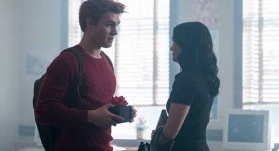 Ривердэйл 2 сезон 9 серия Ривердэйл 2 сезон 9 серия