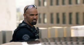 S. W. A. T.: Спецназ города ангелов 3 сезон 17 серия S. W. A. T.: Спецназ города ангелов 3 сезон 17 серия