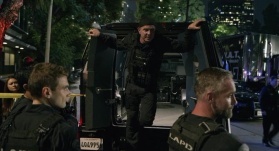 S. W. A. T.: Спецназ города ангелов 2 сезон 13 серия S. W. A. T.: Спецназ города ангелов 2 сезон 13 серия