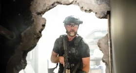 S. W. A. T.: Спецназ города ангелов 8 сезон 3 серия S. W. A. T.: Спецназ города ангелов 8 сезон 3 серия