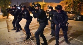 S. W. A. T.: Спецназ города ангелов 16 серия S. W. A. T.: Спецназ города ангелов 16 серия